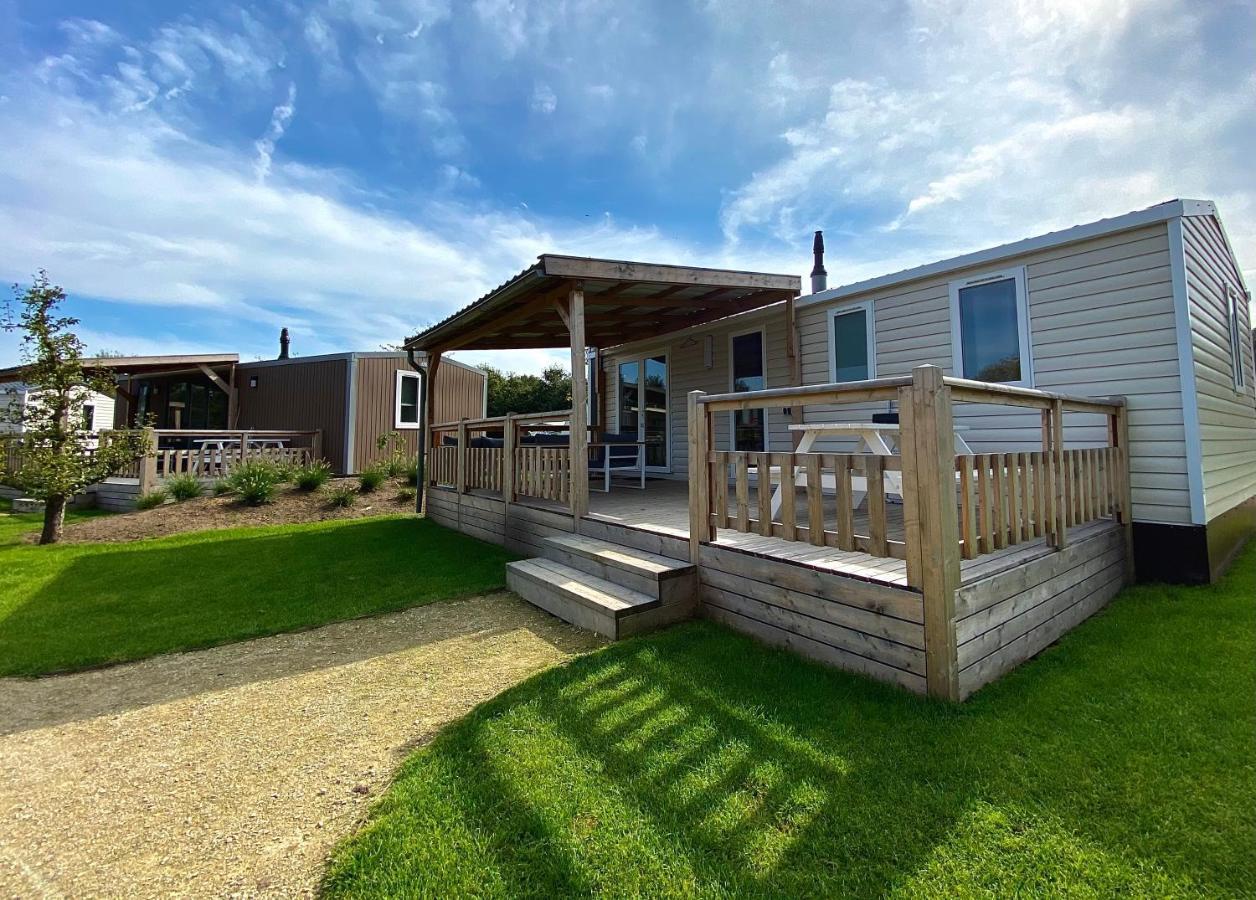 Camping De Vinkenkamp Lieren Exterior foto