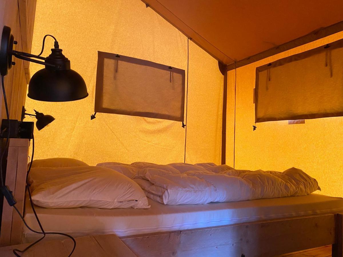 Camping De Vinkenkamp Lieren Exterior foto