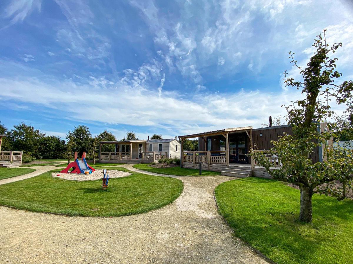Camping De Vinkenkamp Lieren Exterior foto