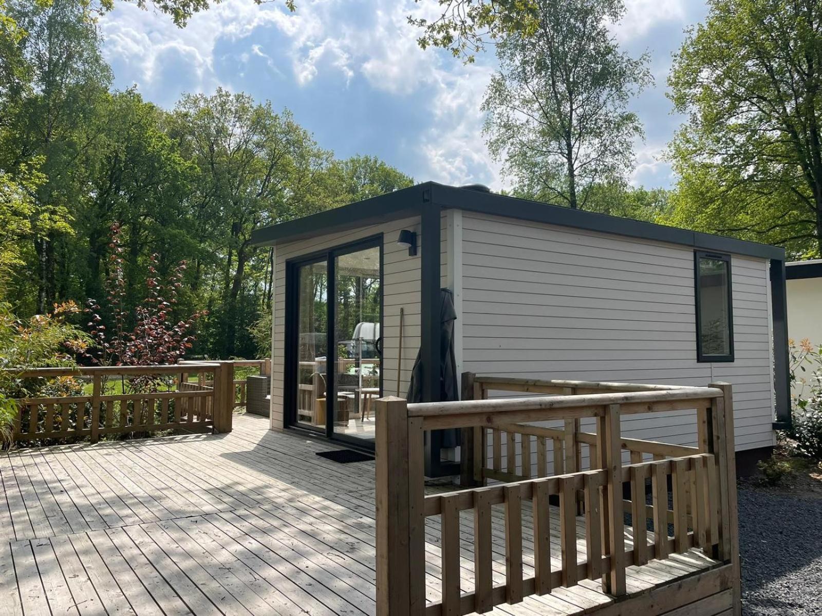 Camping De Vinkenkamp Lieren Exterior foto