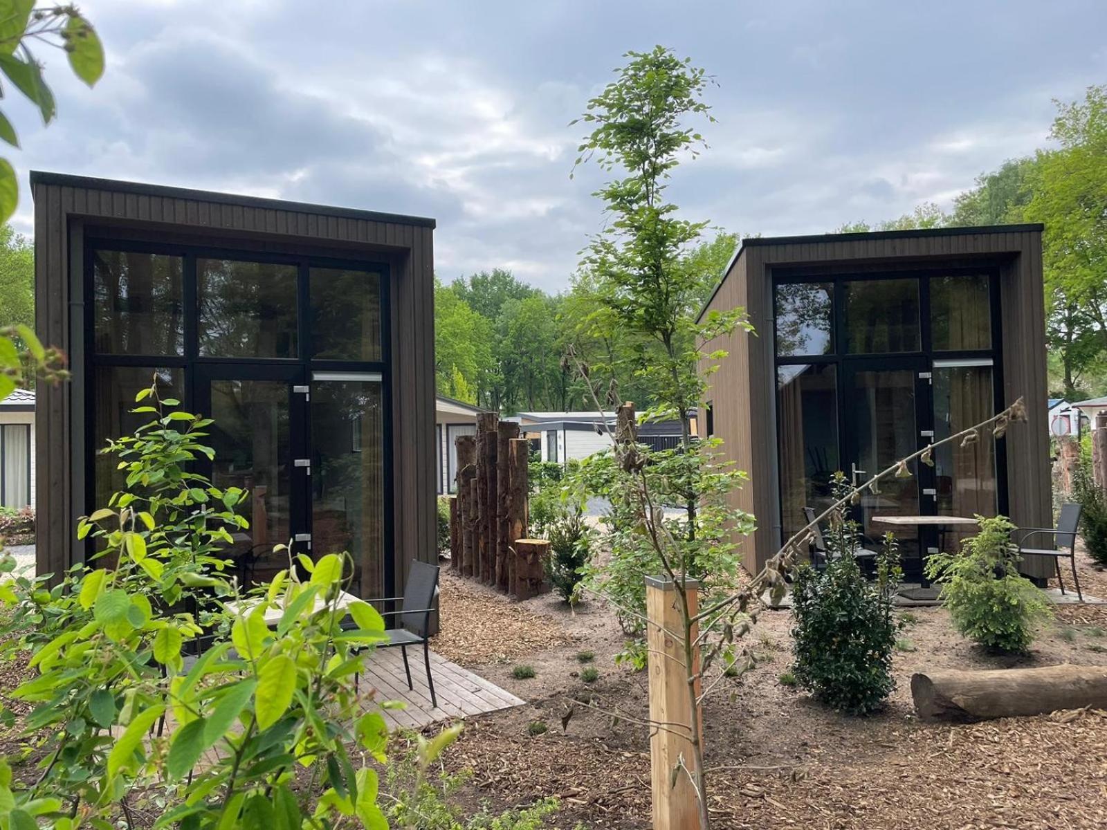 Camping De Vinkenkamp Lieren Quarto foto